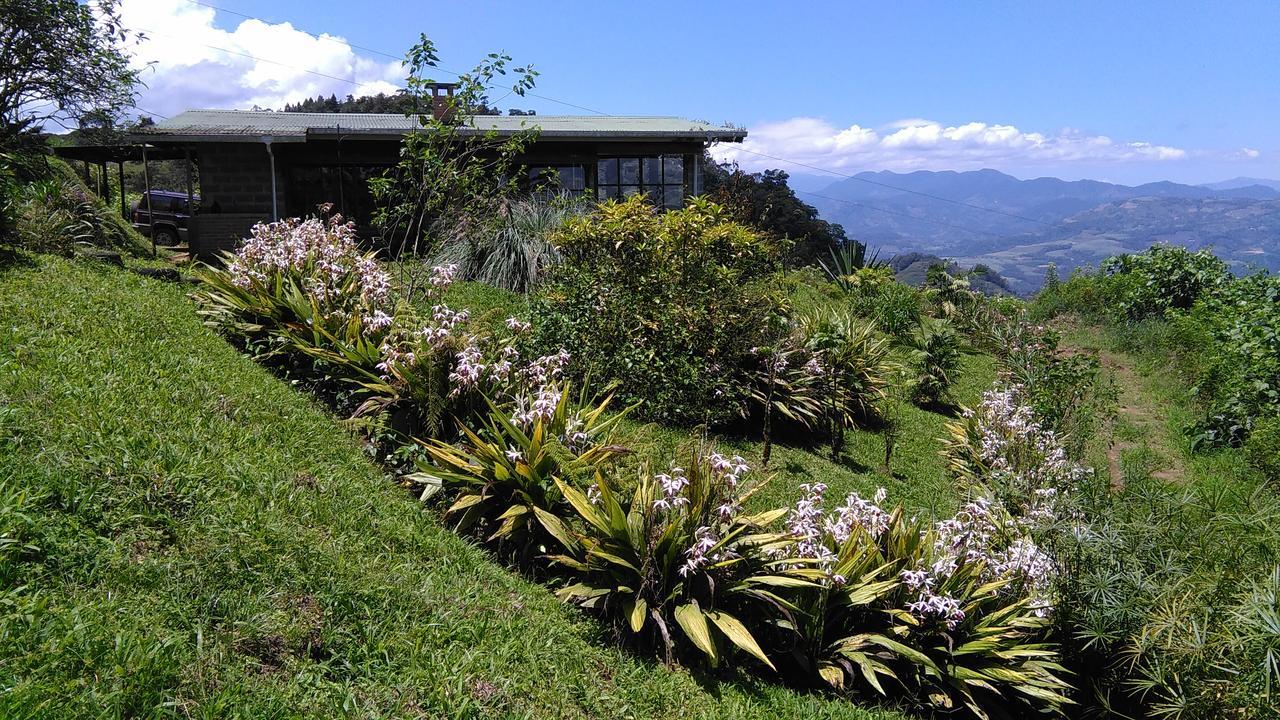 Villa Finca Y Granja Loma Bonita Turrialba Exterior foto